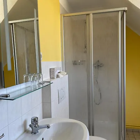 Schmidt ゲストハウス 3*